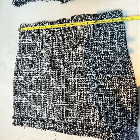 Matching Tweed Set ( worn once ) - Picture 10 of 10